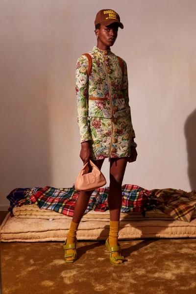 Look 53